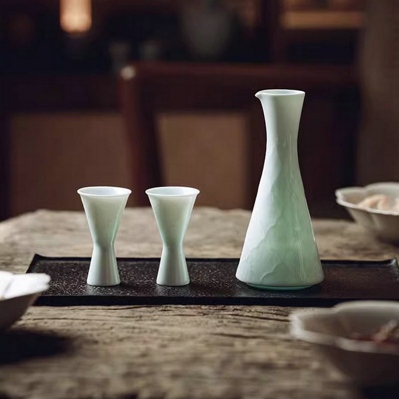 景德镇分酒器白酒家用中式陶瓷白酒杯酒具套装小酒杯酒壶套装批发