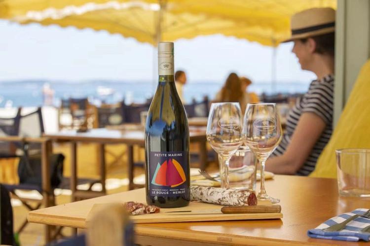 慕拉低度果酒桃子酒桃红葡萄酒甜型甜红酒甜味少女生喝甜酒批发赤霞珠